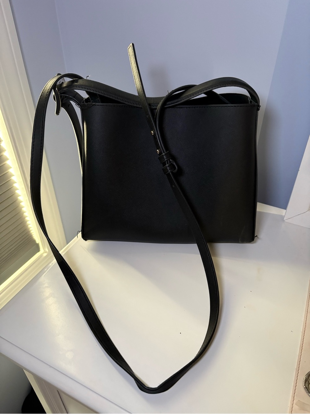 Black Women's Crossbody Shoulder Bag - Minimalist Design